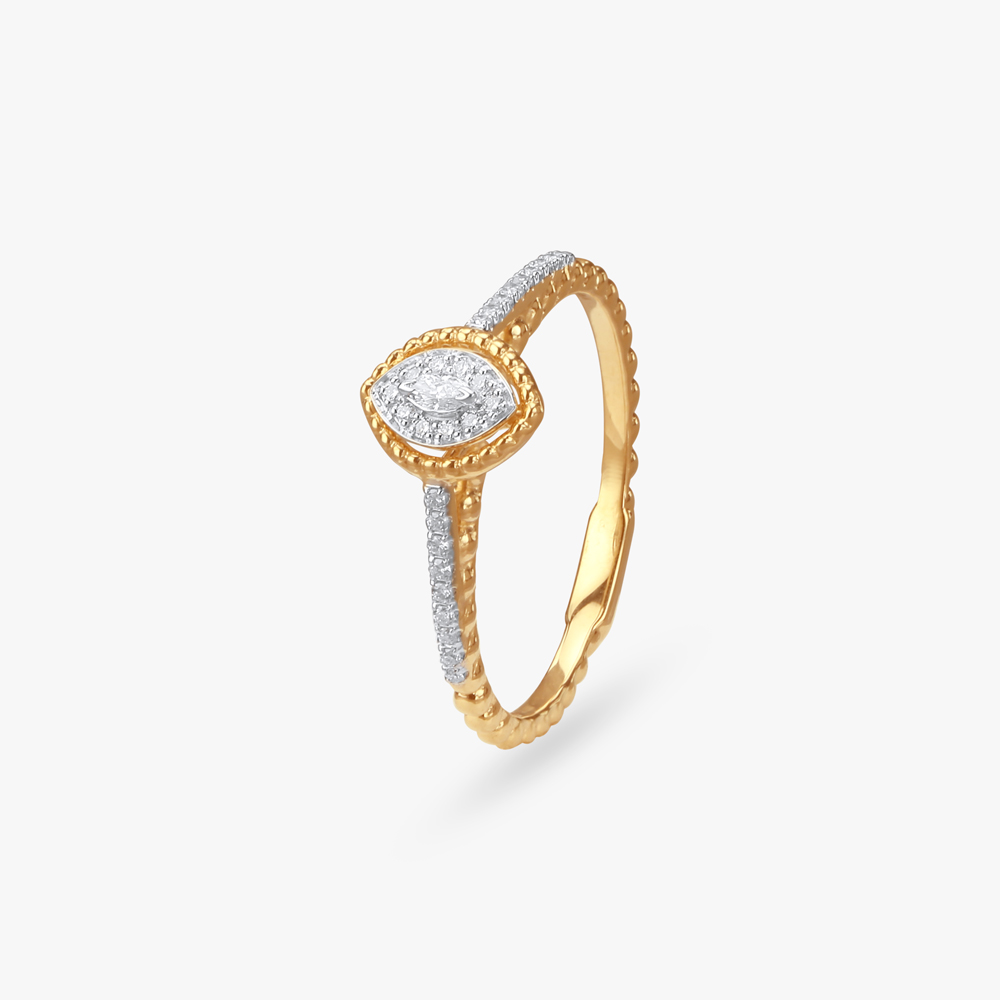 Halo Marquise Diamond Finger Ring
Halo Marquise Diamond Finger Ring