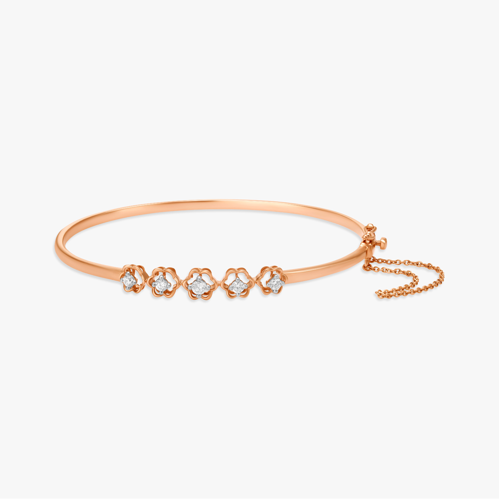 Exuberant Traditional Diamond Bangle
Exuberant Traditional Diamond Bangle