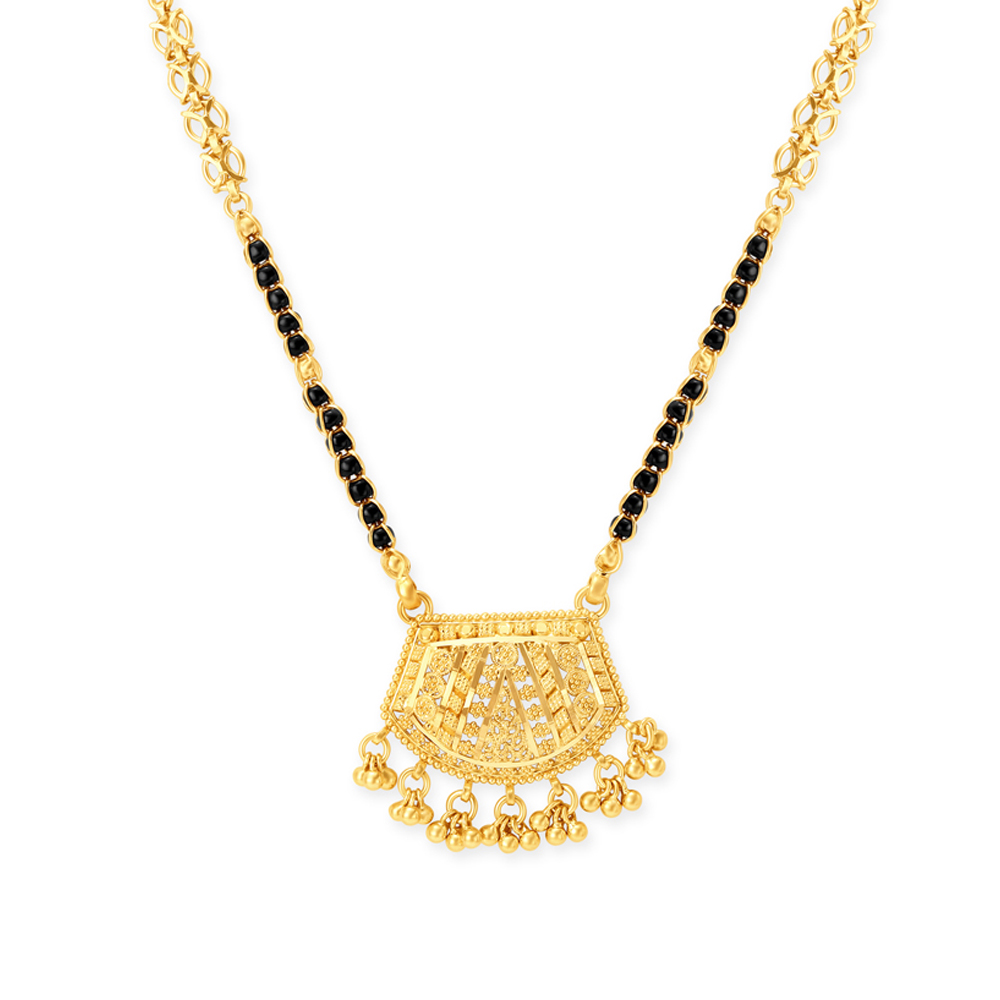 Geometric Rawa Work Mangalsutra
Geometric Rawa Work Mangalsutra