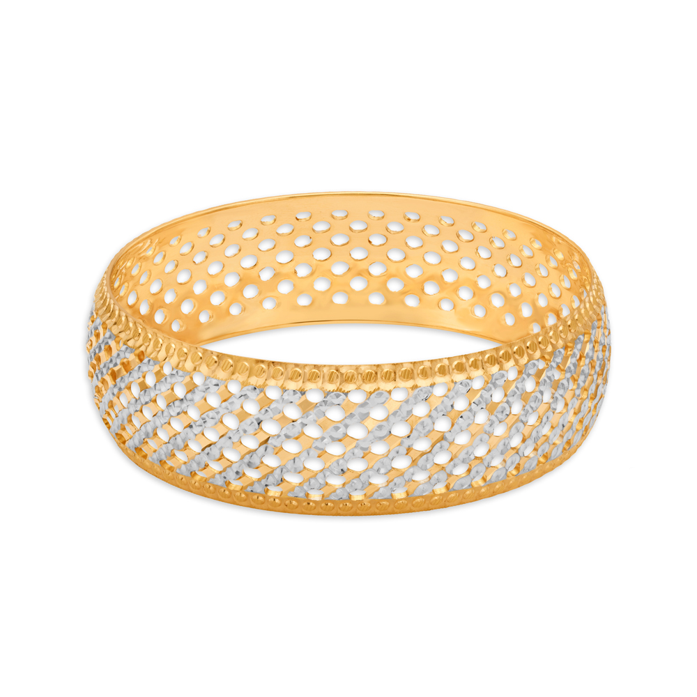 Exquisite Yellow Gold Lattice Bangle
Exquisite Yellow Gold Lattice Bangle
