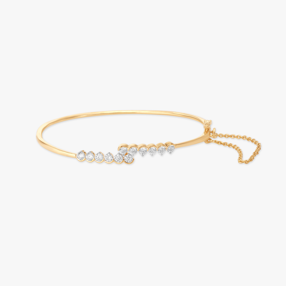 A Twink-link Bangle
A Twink-link Bangle