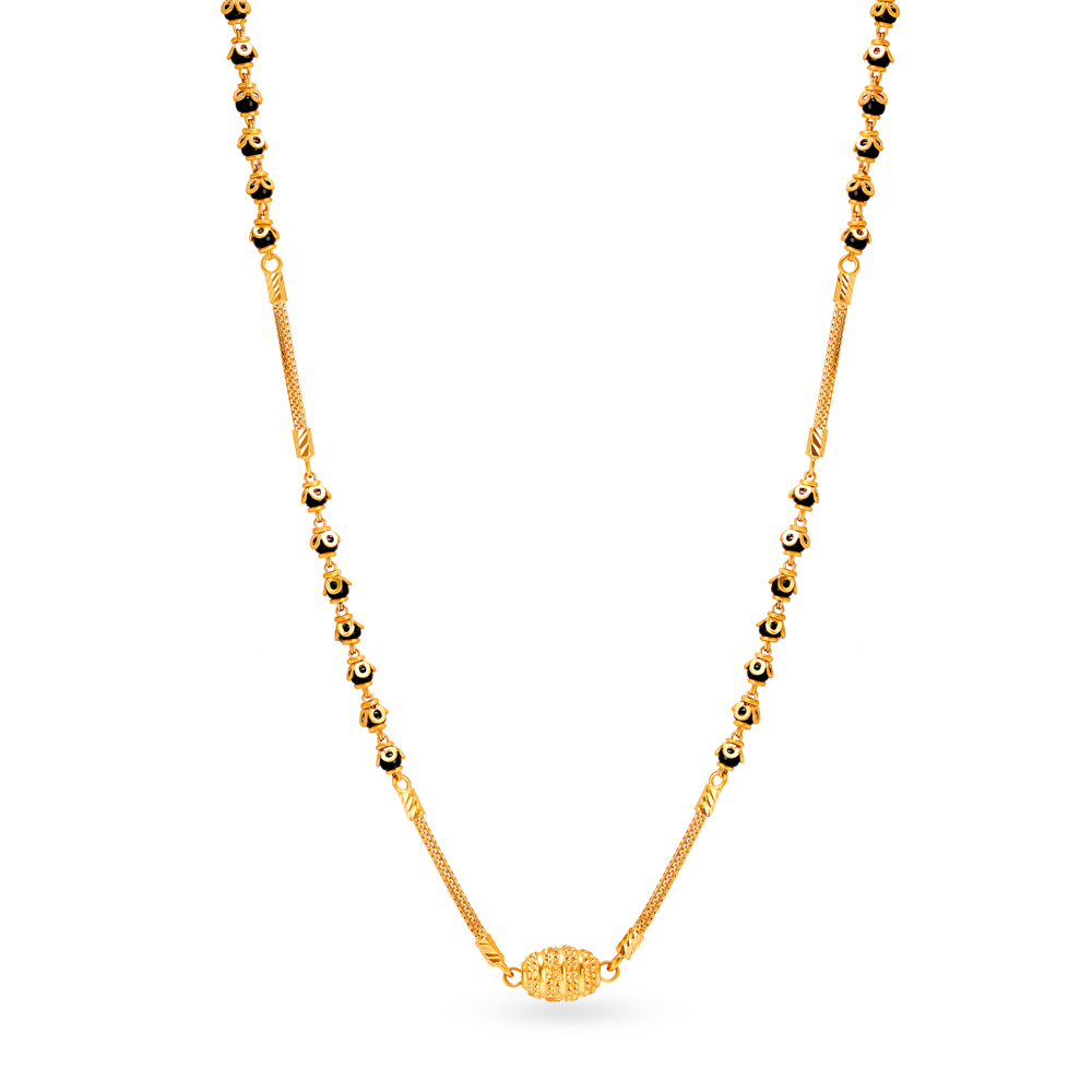 Graceful Eccentric Mangalsutra
Graceful Eccentric Mangalsutra