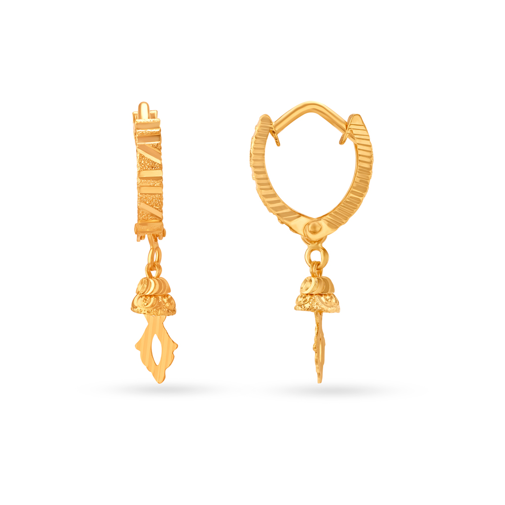 Traditional Minimal Hoop Earrings
Traditional Minimal Hoop Earrings