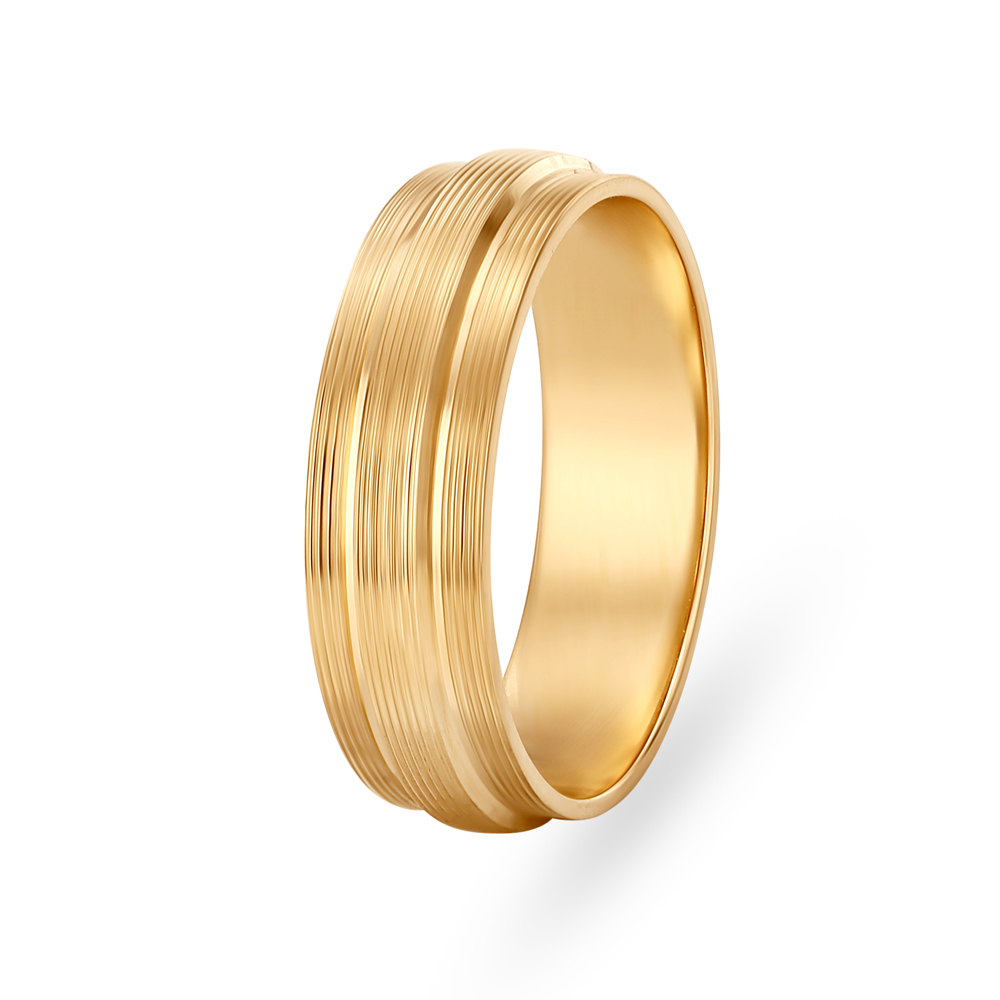 Classic Grooved Gold Finger Ring
Classic Grooved Gold Finger Ring