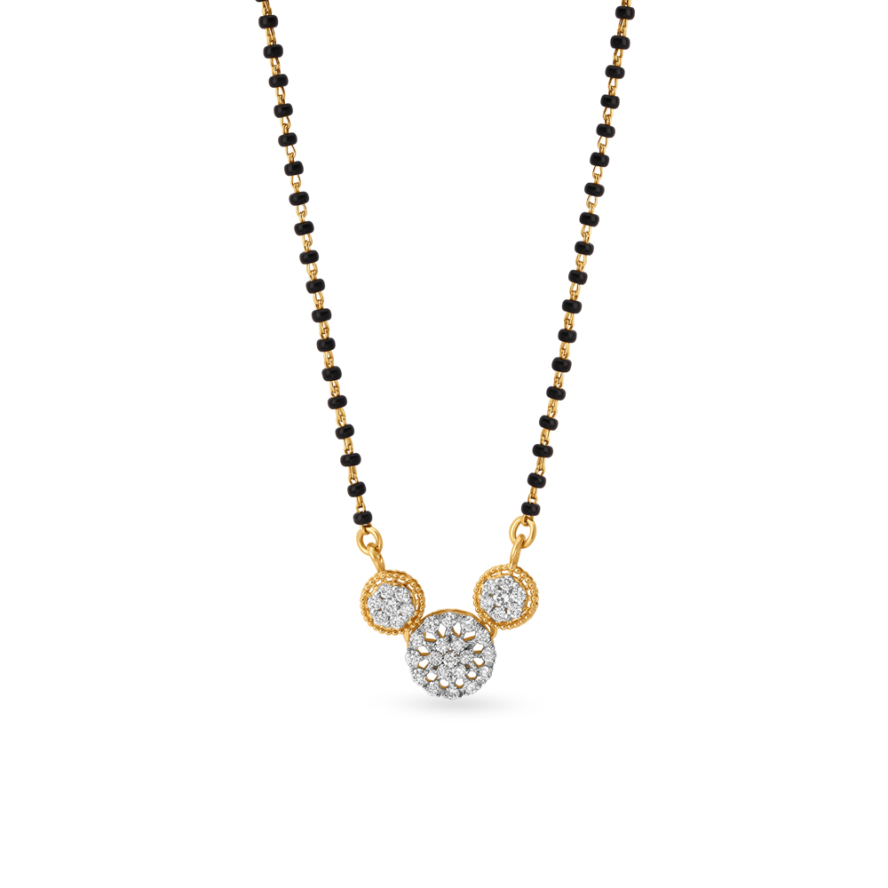 Radiant Geometric Diamond Mangalsutra
Radiant Geometric Diamond Mangalsutra