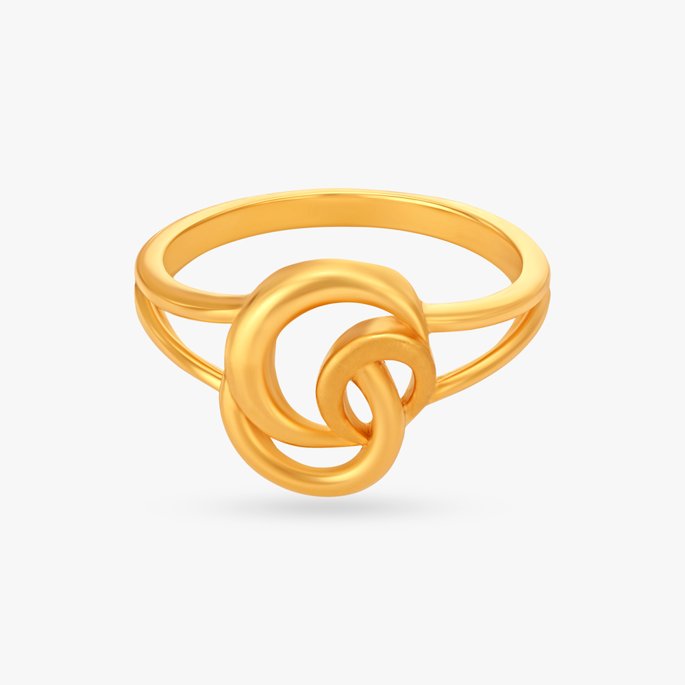 Interconnected Circles Ring
Interconnected Circles Ring