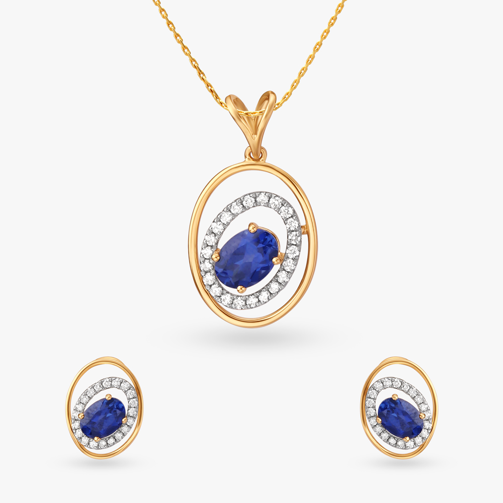 Stunning Swirls Diamond Pendant and Earrings Set
Stunning Swirls Diamond Pendant and Earrings Set