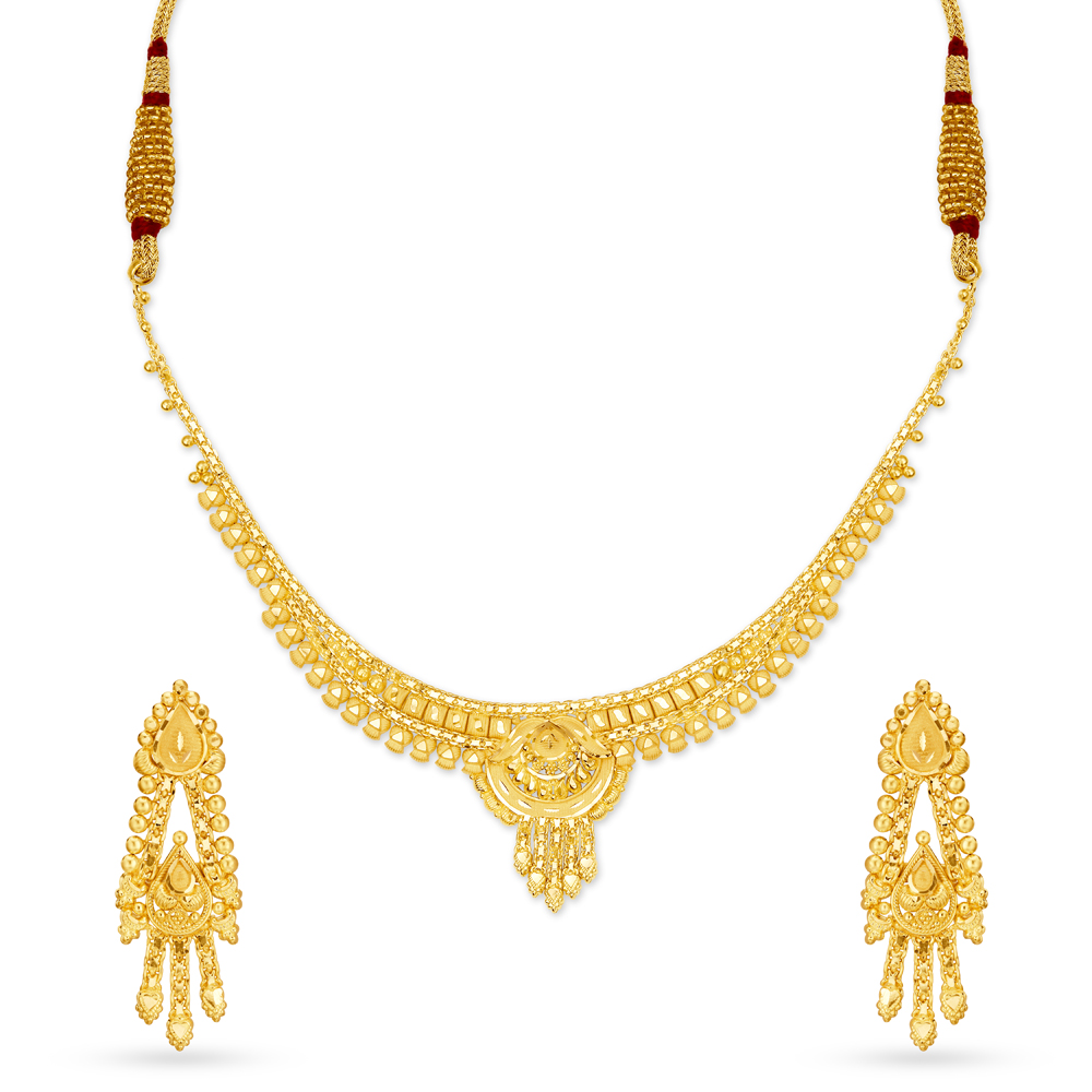 Royal Charm Gold Necklace Set
Royal Charm Gold Necklace Set