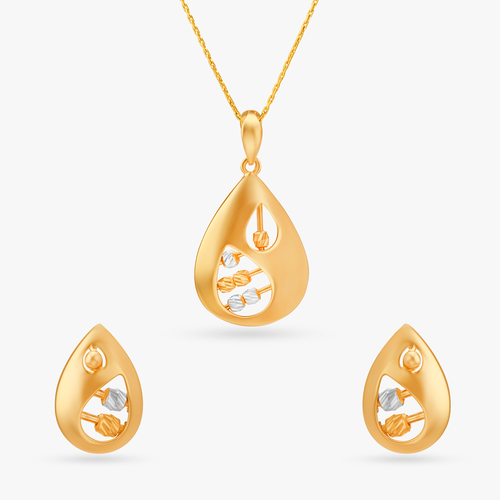 Abstract Pendant and Earrings Set
Abstract Pendant and Earrings Set