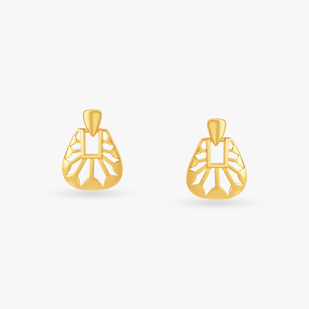 Enchanting Elegance Drop Earrings
Enchanting Elegance Drop Earrings