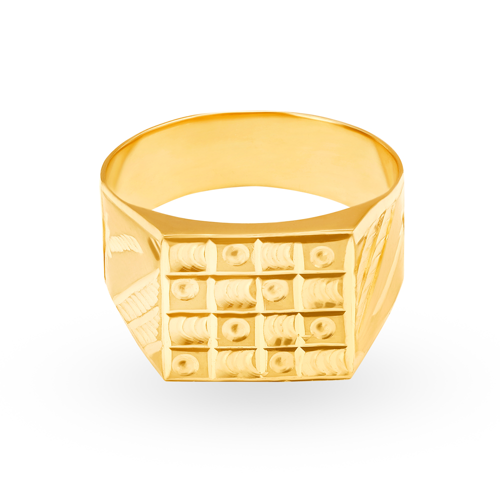 Lustrous 22 Karat Yellow Gold Boxy Ring
Lustrous 22 Karat Yellow Gold Boxy Ring