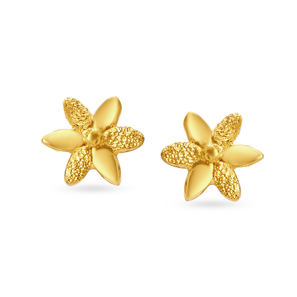 Textured Floral Gold Stud Earrings
Textured Floral Gold Stud Earrings