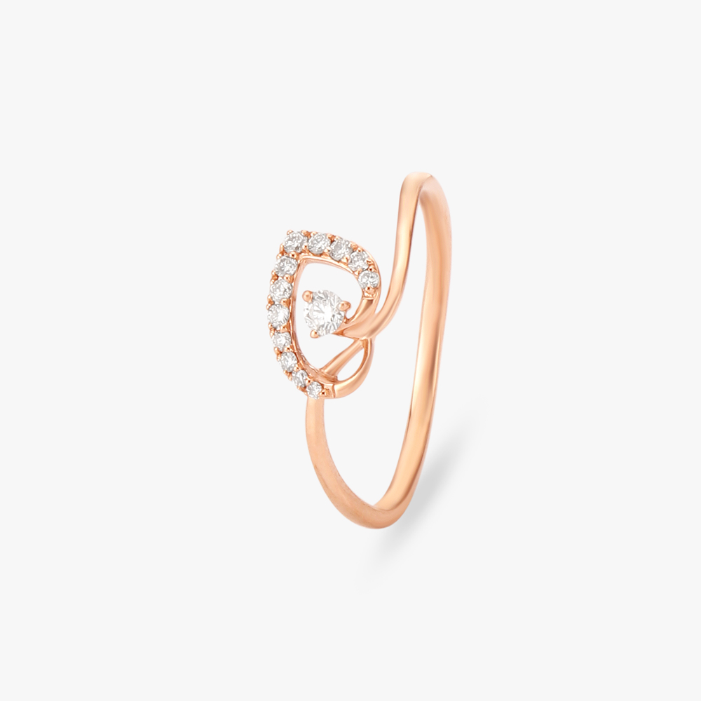 Leafy Allure Diamond Ring
Leafy Allure Diamond Ring