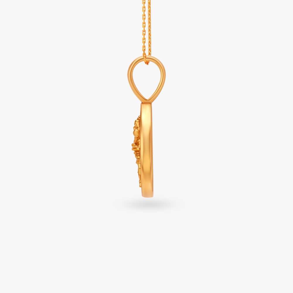 Elegant Lord Hanuman Pendant
Elegant Lord Hanuman Pendant