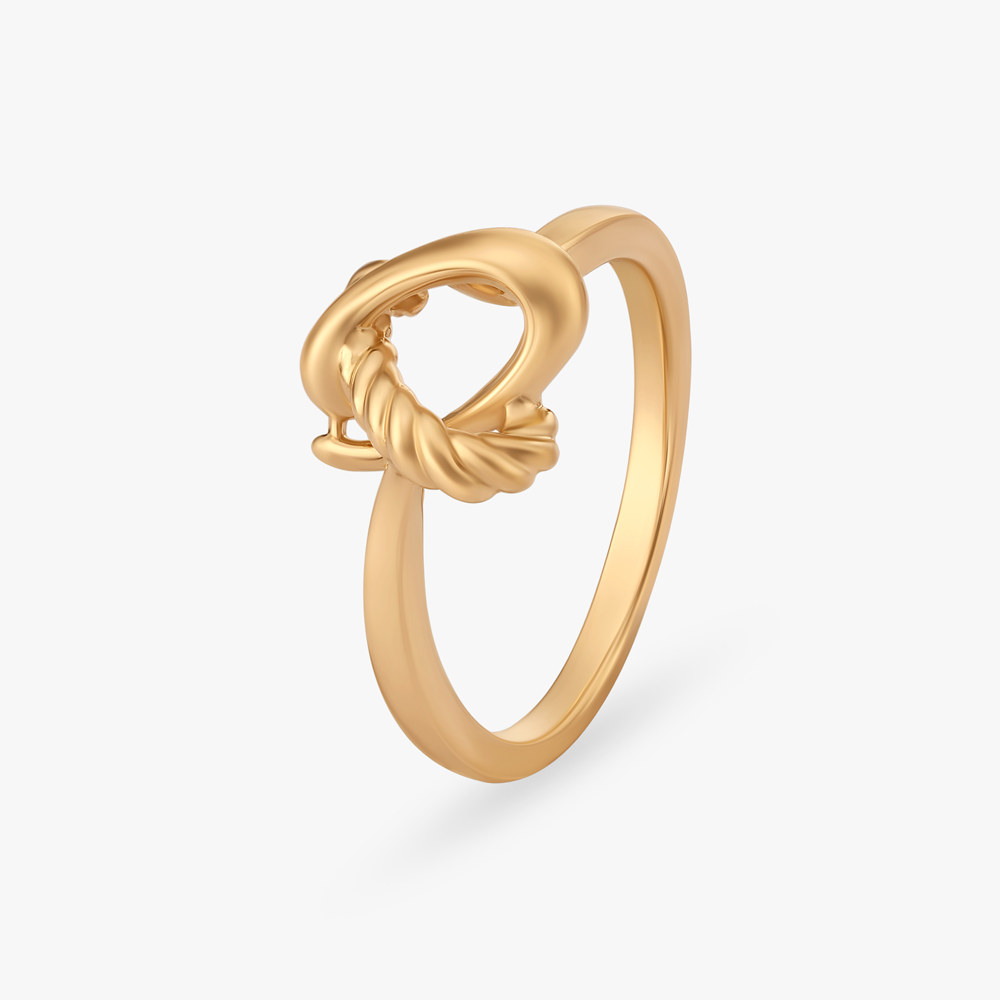 Threaded by Love Finger Ring
Threaded by Love Finger Ring
