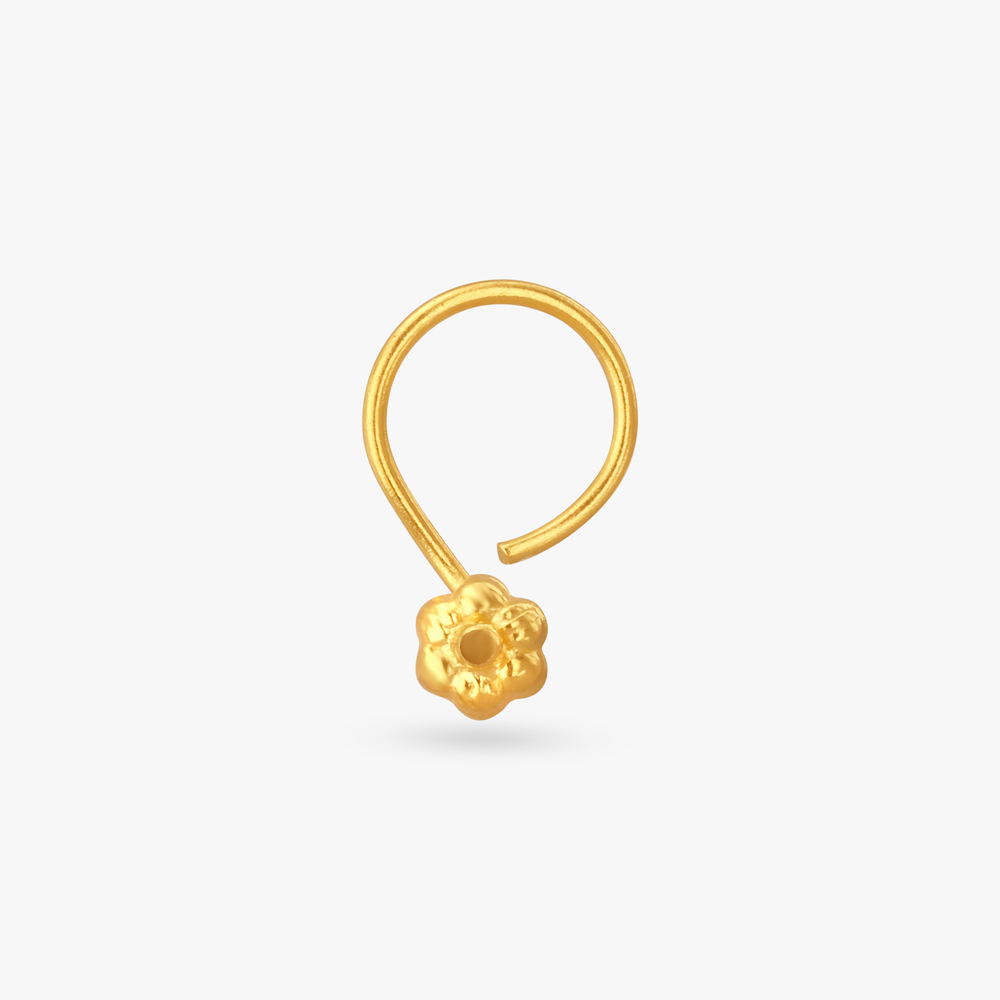 Floral Delight Gold Nose Pin
Floral Delight Gold Nose Pin