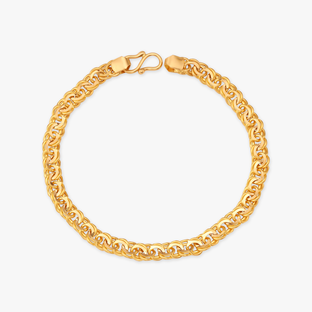 Regal Twist Bracelet
Regal Twist Bracelet
