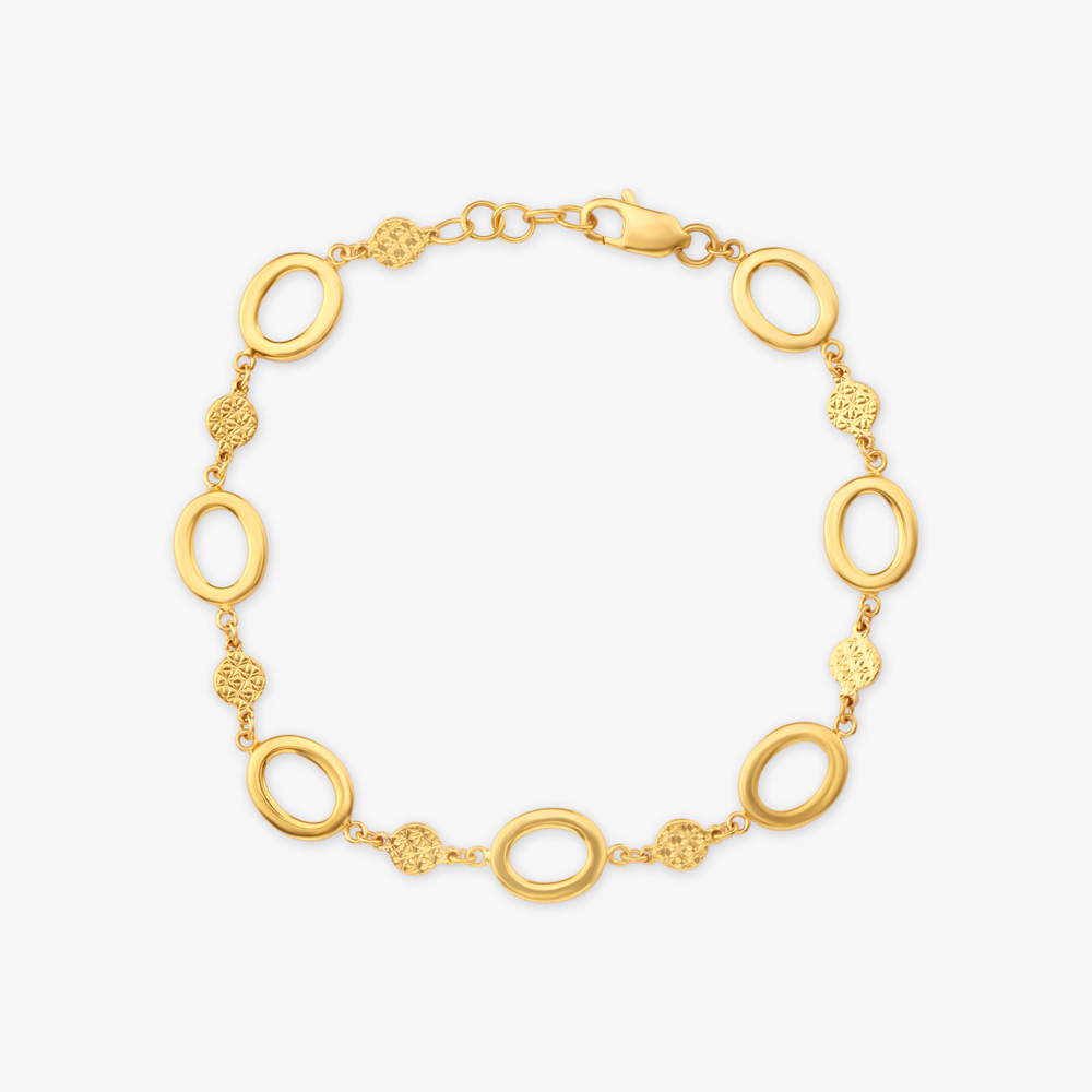 Linked Elegance Bracelet
Linked Elegance Bracelet