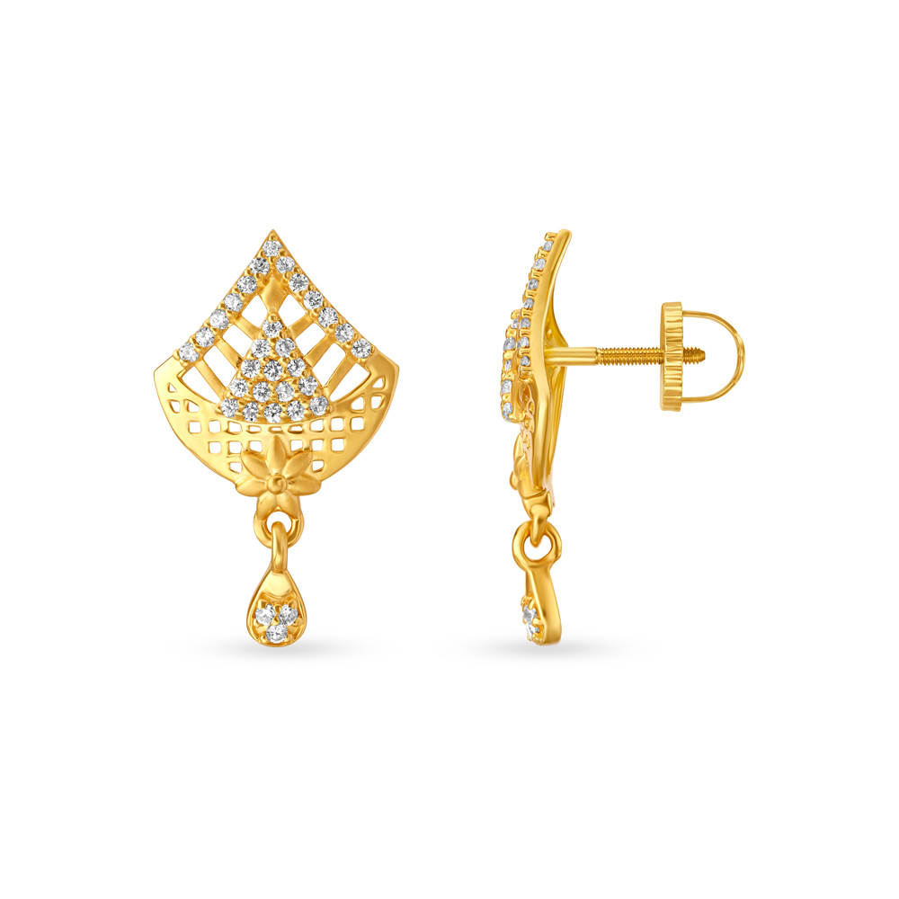 Sophisticated Gold Drop Earrings
Sophisticated Gold Drop Earrings