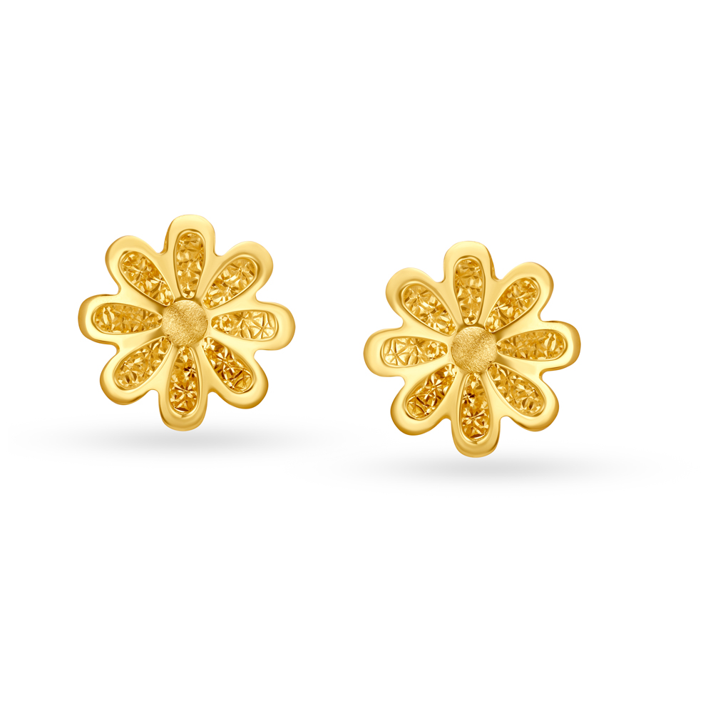 Shimmering Gold Pendant and Earrings Set
Shimmering Gold Pendant and Earrings Set