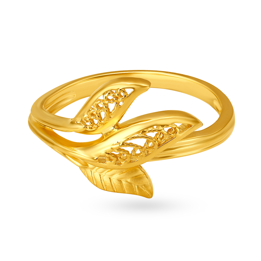 Captivating Yellow Gold Leaf Finger Ring
Captivating Yellow Gold Leaf Finger Ring