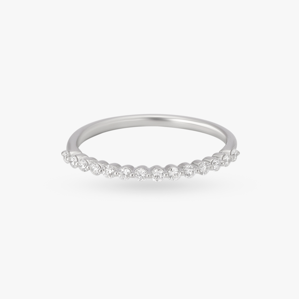Luminous Diamond Finger Ring
Luminous Diamond Finger Ring