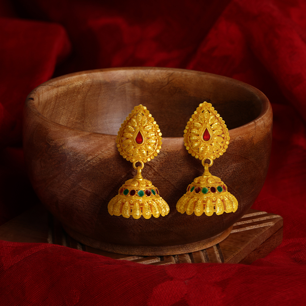 Opulent Jali Work Traditional Gold Jhumki Earrings
Opulent Jali Work Traditional Gold Jhumki Earrings