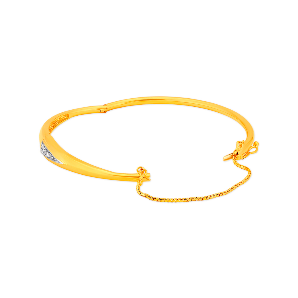 Bold Glitterati Diamond Bangle
Bold Glitterati Diamond Bangle
