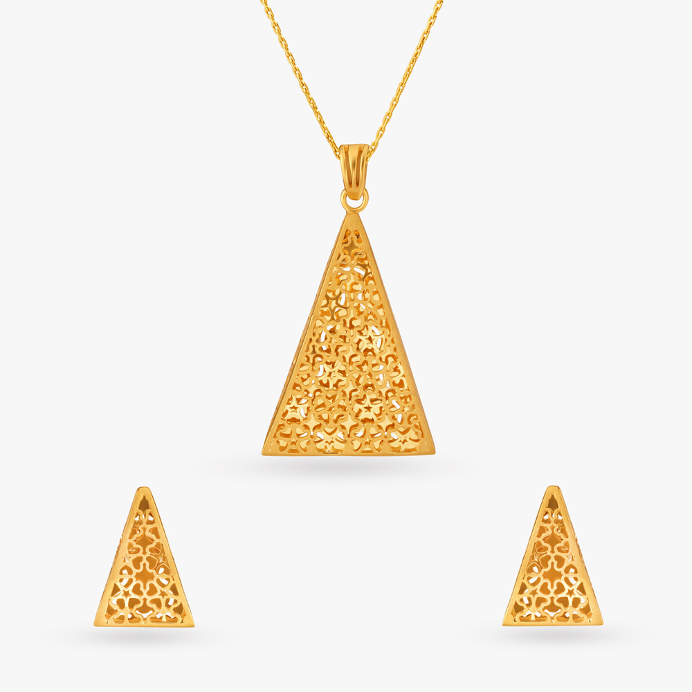 Gleeful Gleam Pendant and Earrings Set
Gleeful Gleam Pendant and Earrings Set