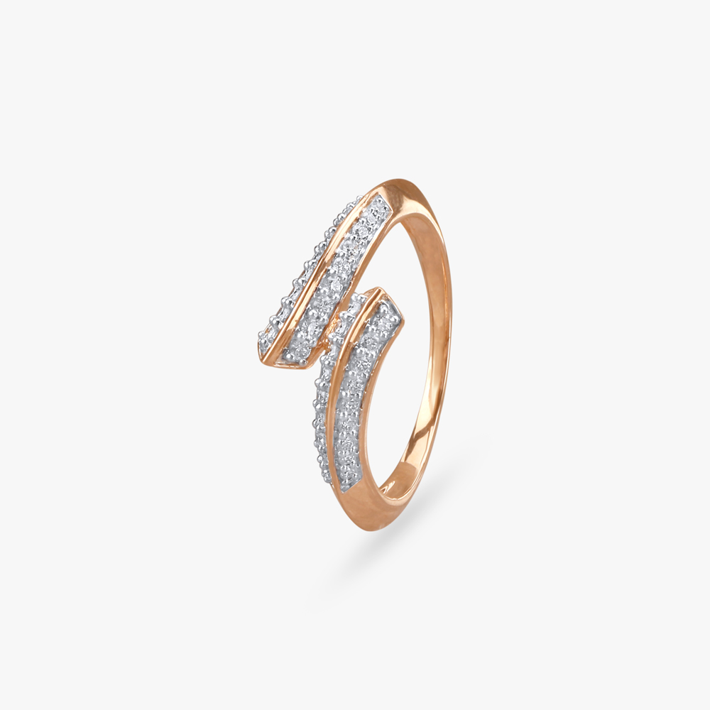 Shimmery Crossover Diamond Finger Ring