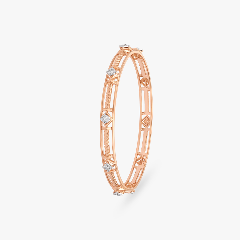 Luxurious Chic Diamond Bangle
Luxurious Chic Diamond Bangle