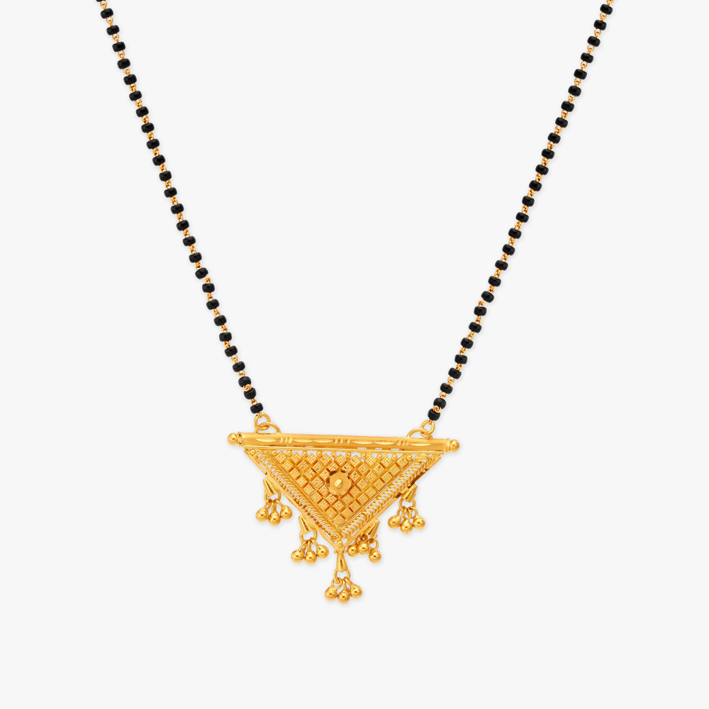 Opulent Tassels Mangalsutra
Opulent Tassels Mangalsutra