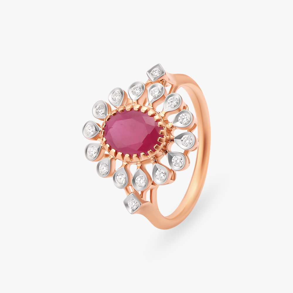 Regal Diamond Finger Ring
Regal Diamond Finger Ring