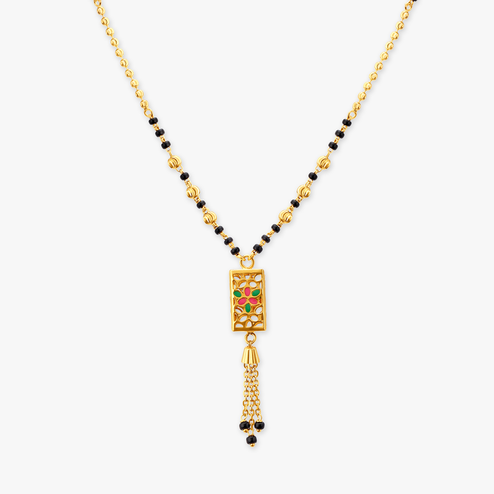 Elegant Gold Mangalsutra
Elegant Gold Mangalsutra