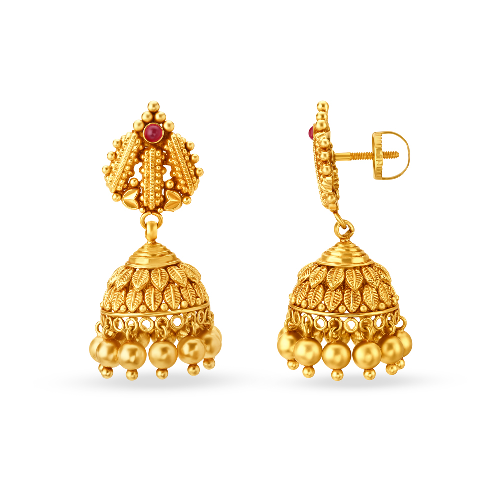 Traditional Gleaming Gold Jhumki Earrings
Traditional Gleaming Gold Jhumki Earrings