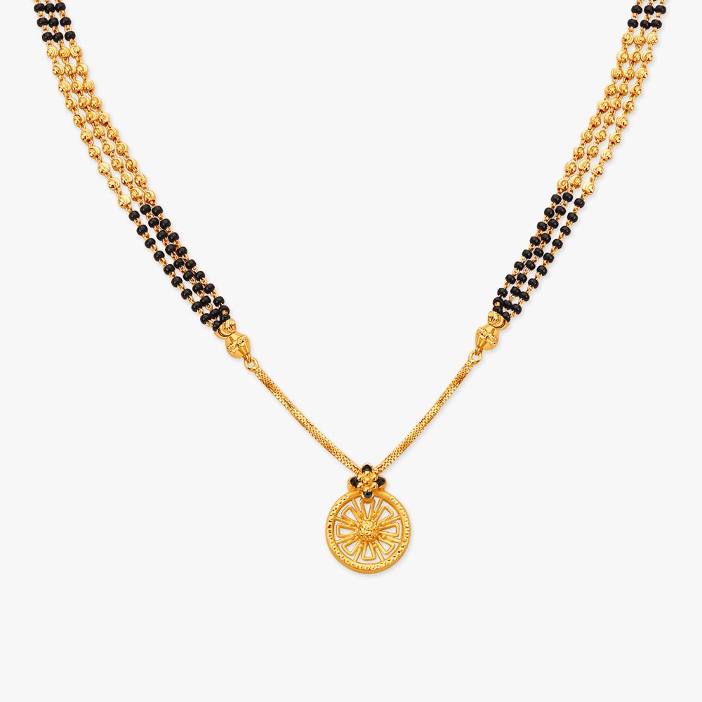 Brilliant Gold Mangalsutra
Brilliant Gold Mangalsutra