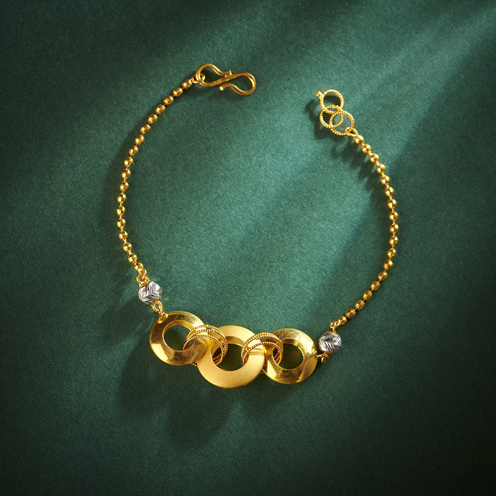 Radiant Circles Bracelet
Radiant Circles Bracelet