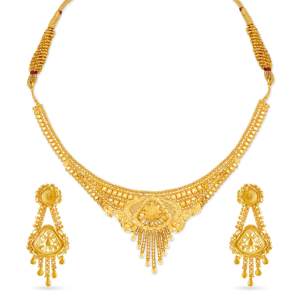 Artistic Gold Necklace Set
Artistic Gold Necklace Set