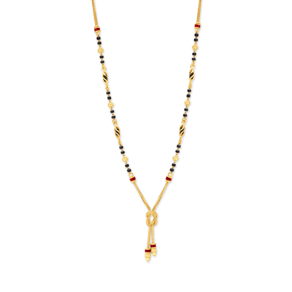 Classy Knotted Gold Mangalsutra
Classy Knotted Gold Mangalsutra