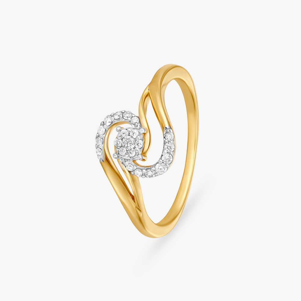 Swirl Diamond Finger Ring
Swirl Diamond Finger Ring