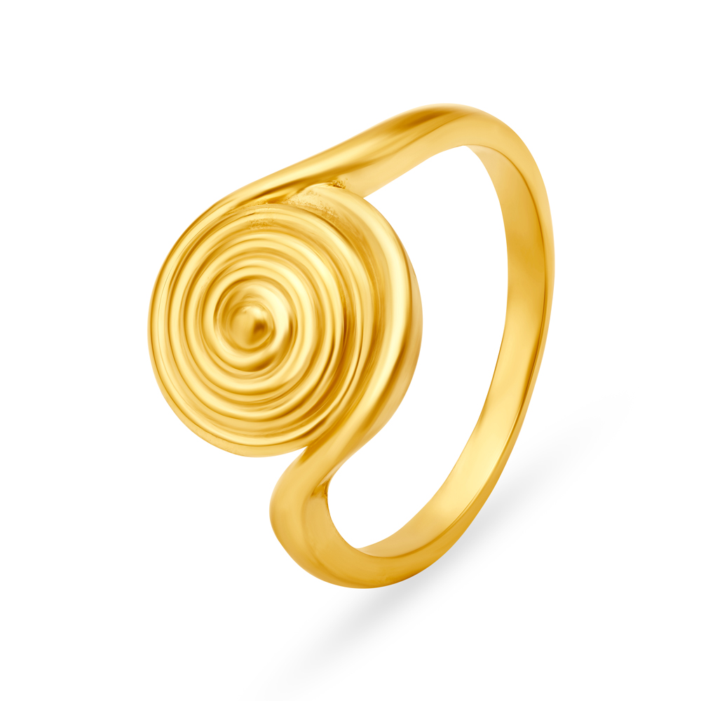 Entrancing 22 Karat Gold Swirling Finger Ring
Entrancing 22 Karat Gold Swirling Finger Ring