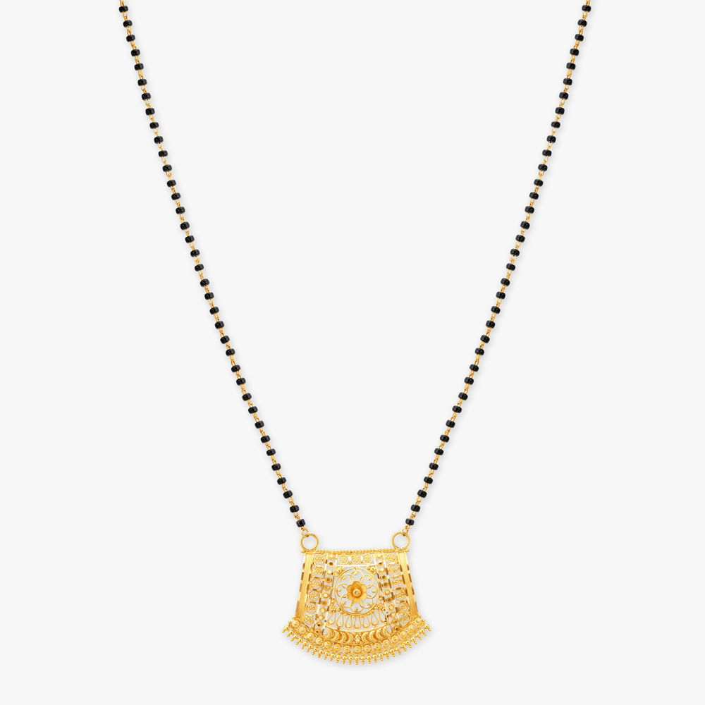 

Exquisite Gold Mangalsutra