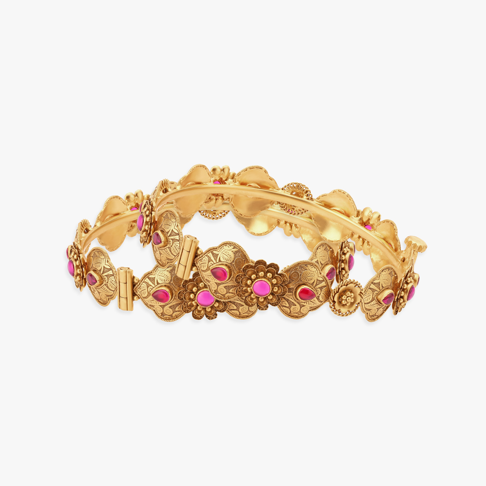 

Ethereal Gold zardozi Bangle