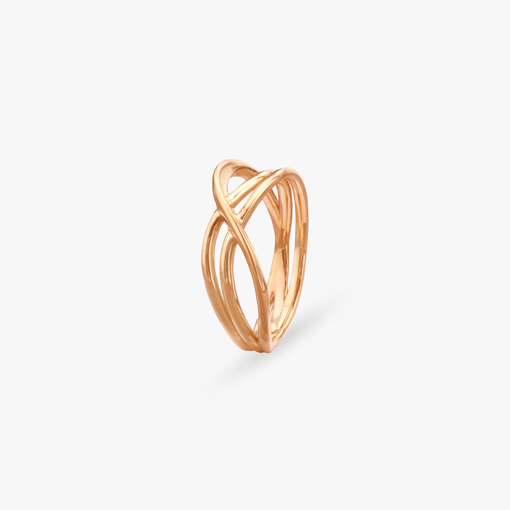 Elegant Intertwined Gold Ring