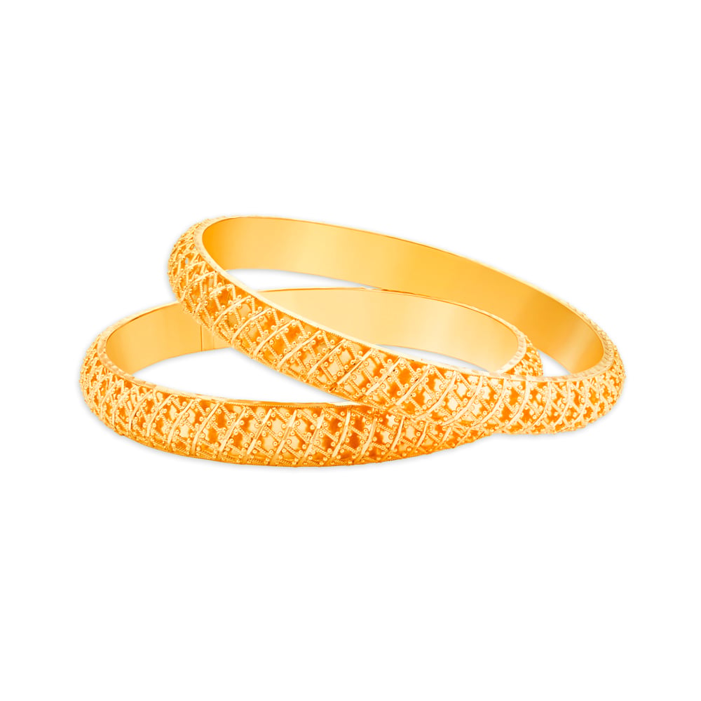 Subtle Floral Glossy Gold Bangle