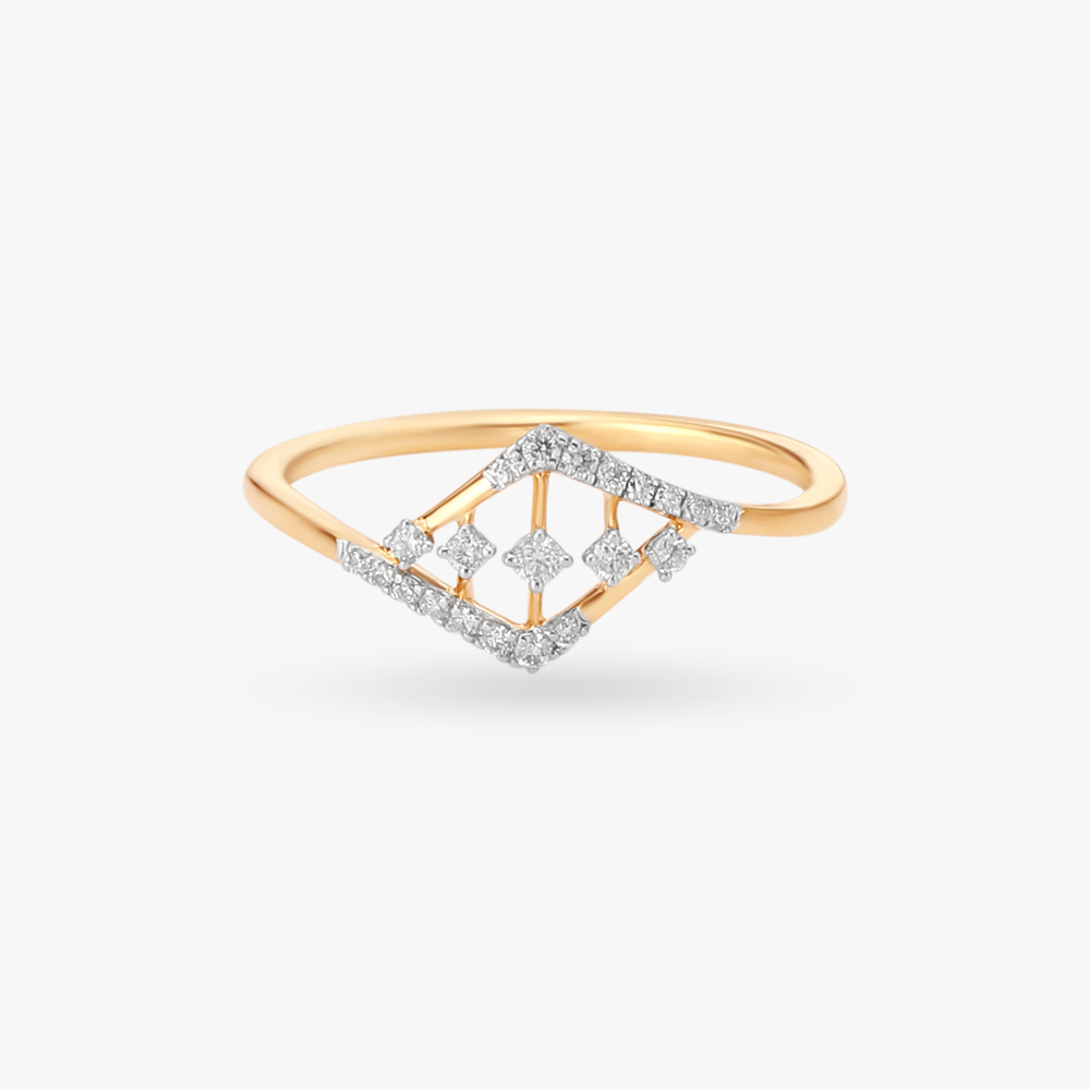 

Dainty Shimmer Diamond Ring