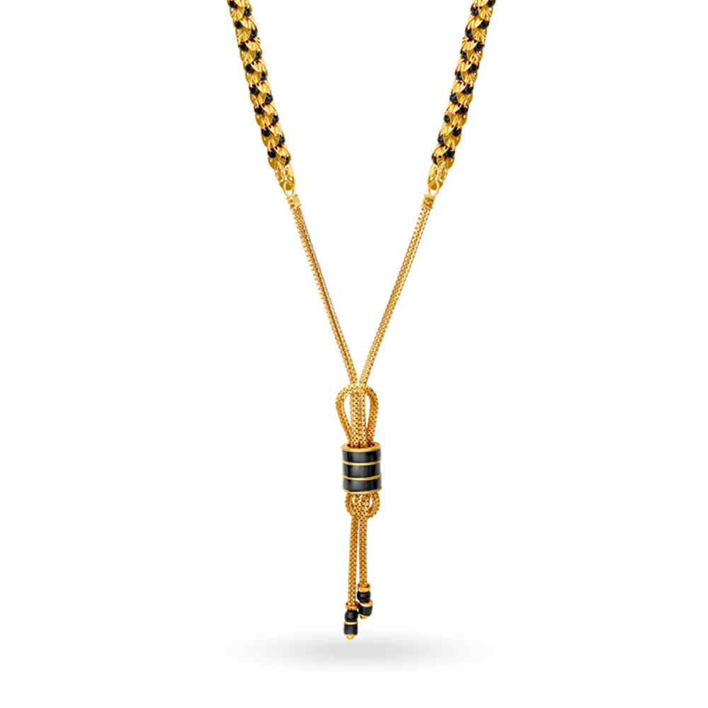 

Delicate Knot Mangalsutra