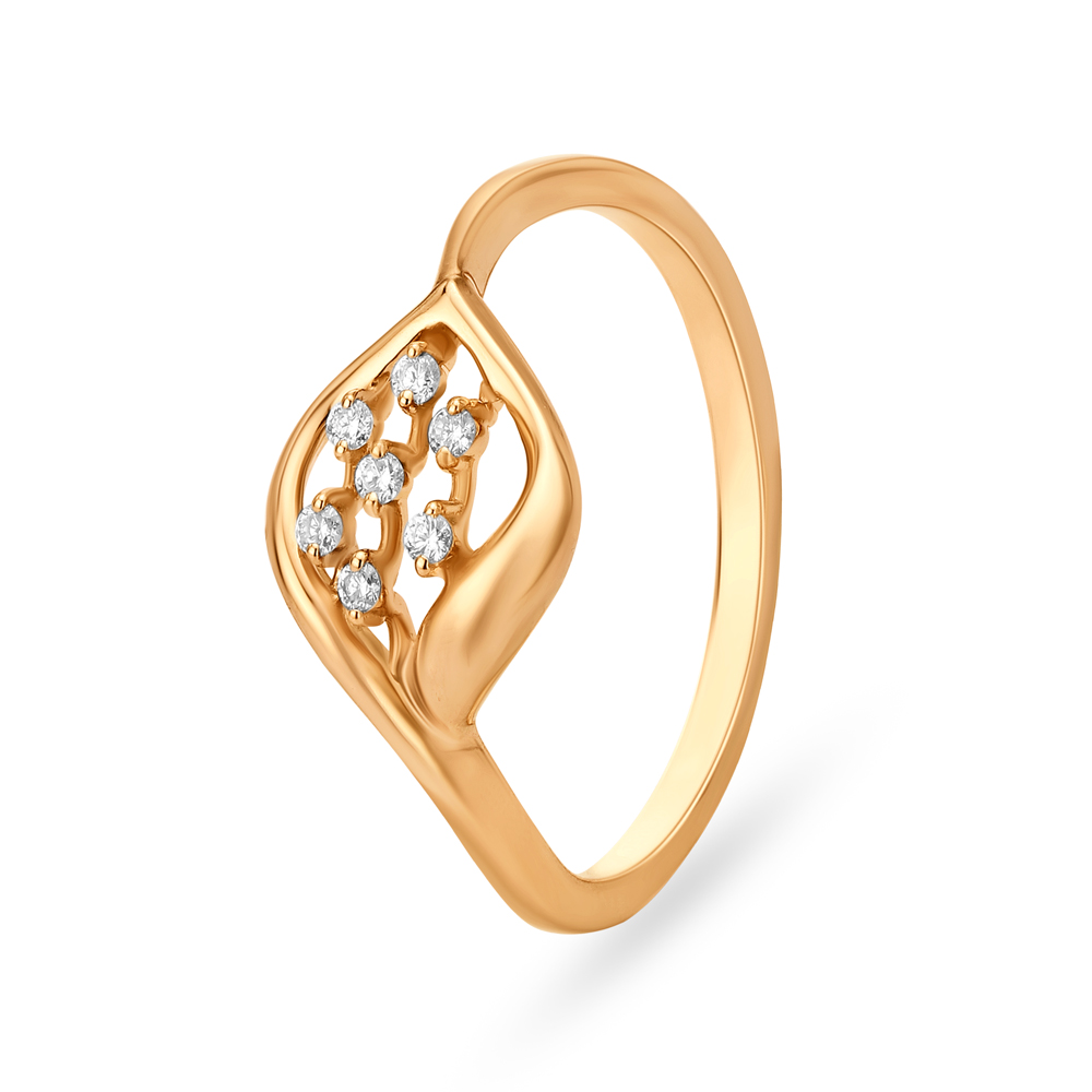 Aesthetic Eye-Shaped Diamond Finger Ring