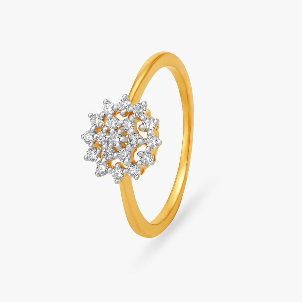 

Shimmering Diamond Cocktail Ring