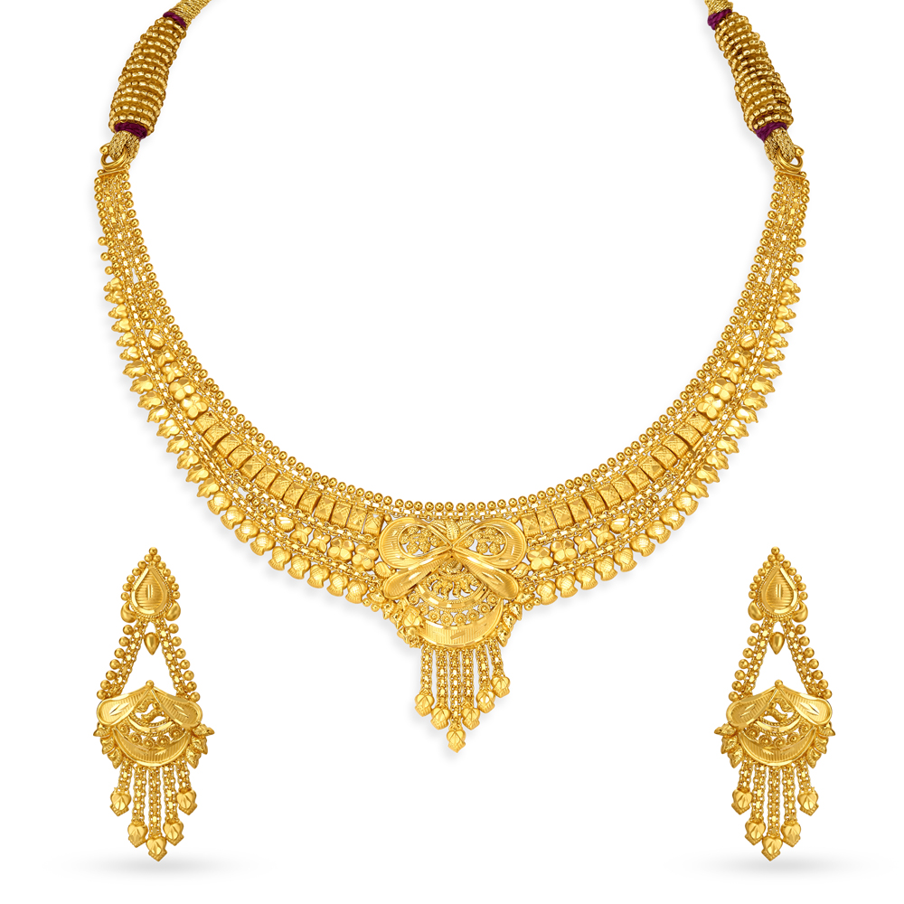 Alluring Carved Gold Necklace Set